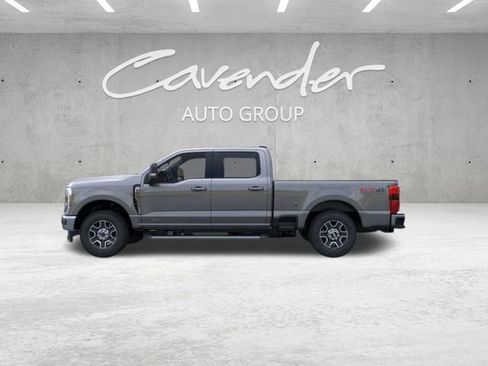 New 2026 Ford F250 Lariat w/ FX4 Off-Road Package image 3