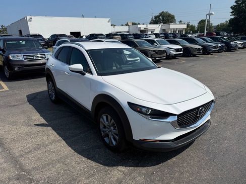 Used 2023 MAZDA CX-30 AWD 2.5 S w/ Select Package image 4