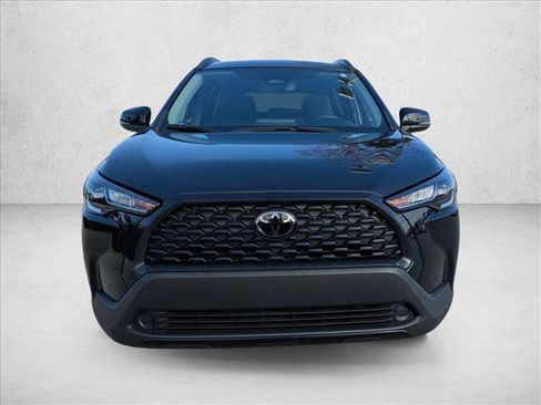 Certified 2024 Toyota Corolla Cross LE image 2