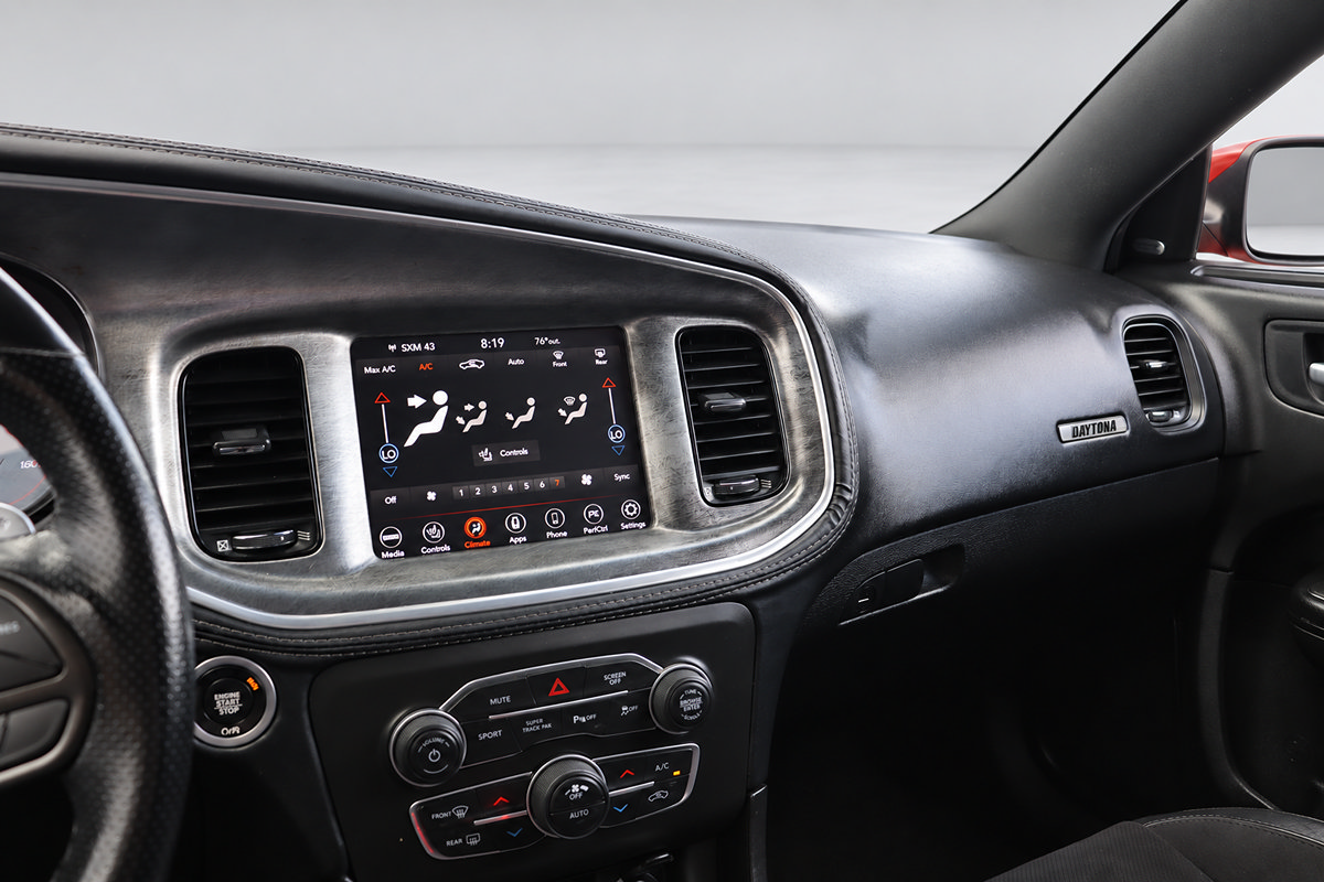 Used 2021 Dodge Charger R/T w/ Daytona Edition Group RWD image 30