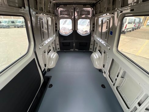 New 2026 Mercedes-Benz Sprinter 2500 image 23