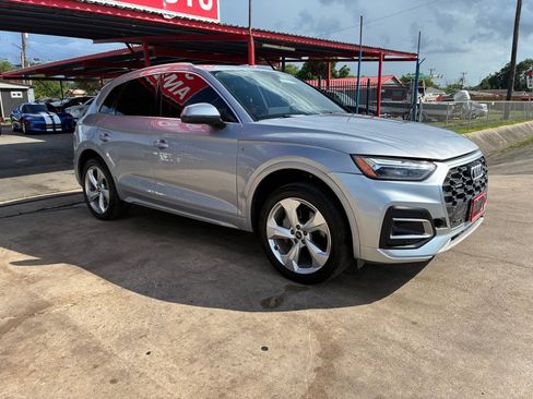 Used 2022 Audi Q5 2.0T Premium Plus w/ Premium Plus Package AWD/4WD image 1