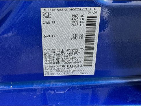 Used 2025 Nissan Altima 2.5 SV image 12