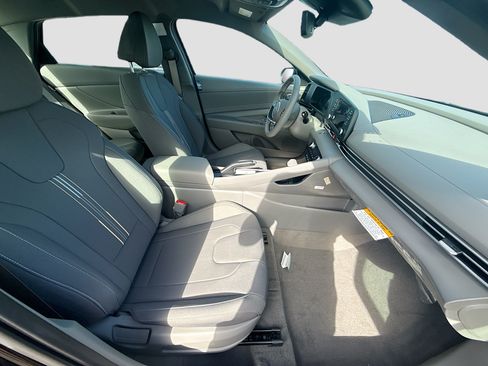 New 2026 Hyundai Elantra Sport FWD image 20