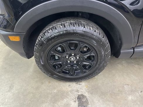 Certified 2025 Ford Bronco Sport Badlands AWD/4WD image 10