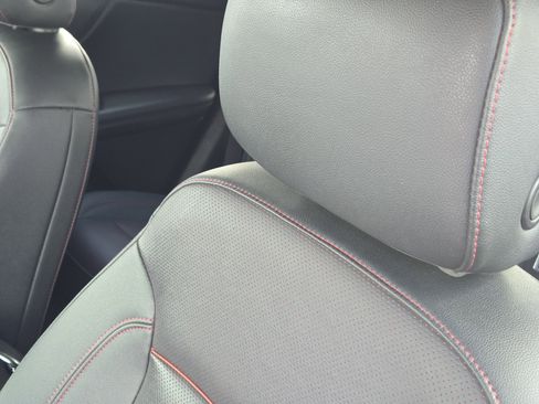 Used 2021 Chevrolet Blazer RS w/ Enhanced Convenience Package image 17