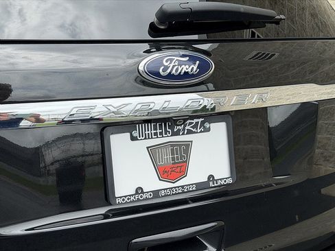 Used 2015 Ford Explorer Limited AWD/4WD image 30
