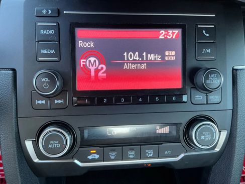 Used 2018 Honda Civic LX image 28