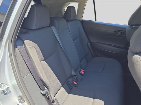 Used 2026 Toyota Corolla Cross LE FWD image 17