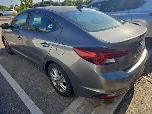 Used 2020 Hyundai Elantra SEL w/ Cargo Package (C1) FWD image 8