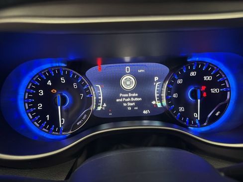 New 2026 Chrysler Pacifica Select image 18