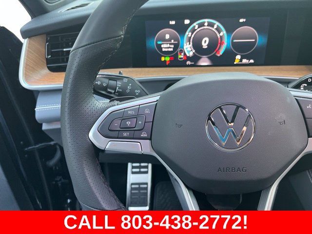 Used 2026 Volkswagen Tiguan SEL R-Line AWD/4WD image 20