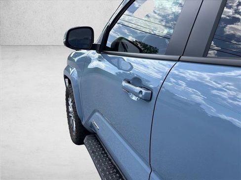 Used 2025 Toyota 4Runner Limited RWD image 30