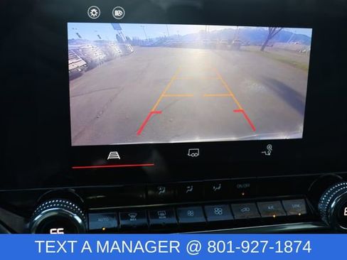 Used 2024 GMC Canyon Elevation w/ Convenience Package image 23