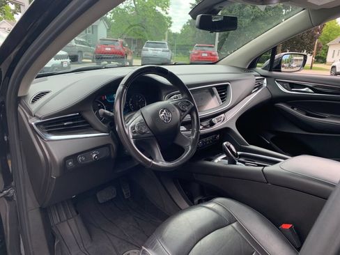 Used 2019 Buick Enclave Avenir w/ Avenir Technology Package AWD/4WD image 14