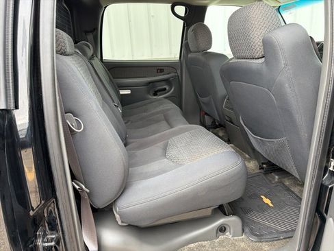 Used 2003 Chevrolet Avalanche 4x4 w/ Suspension Package, Off-Road image 27