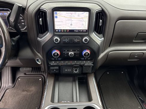 Used 2023 GMC Sierra 2500 Denali w/ Denali Ultimate Package AWD/4WD image 36
