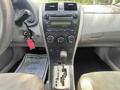 Used 2010 Toyota Corolla LE w/ All Weather Guard Pkg FWD image 16
