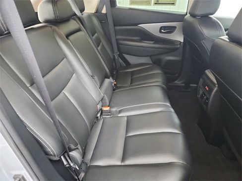 Used 2024 Nissan Murano SV w/ SV Midnight Edition Package image 37