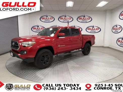 Used 2016 Toyota Tacoma SR5 w/ Towing Package AWD/4WD image 4