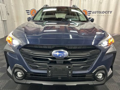 Used 2024 Subaru Outback Onyx Edition AWD/4WD image 3