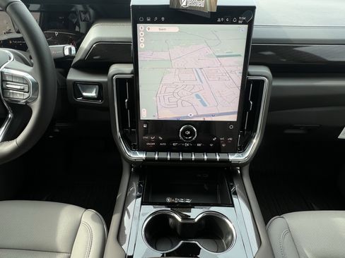 New 2026 GMC Yukon XL Elevation w/ LPO, Floor Liner Package image 17