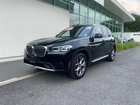 Used 2024 BMW X3 xDrive30i w/ Premium Package w/ZPA AWD/4WD image 3