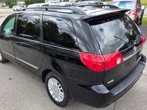 Used 2008 Toyota Sienna AWD image 10