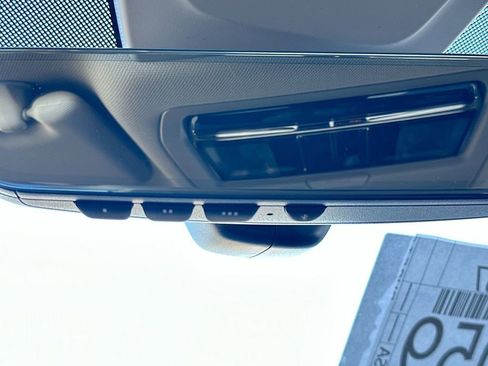 New 2025 Volkswagen Atlas Peak Edition SE image 59