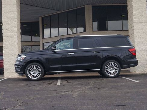 Used 2024 Ford Expedition Max Limited AWD/4WD image 5