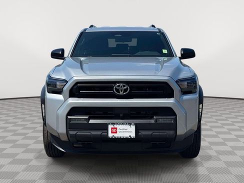 Used 2025 Toyota 4Runner SR5 AWD/4WD image 2