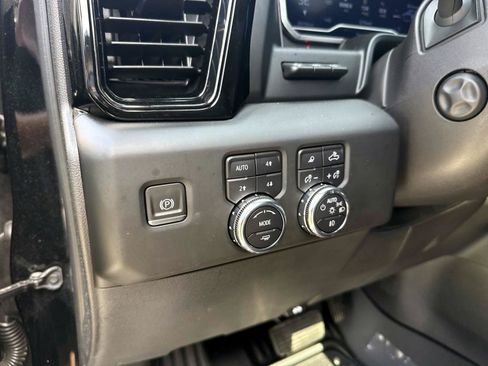 Used 2023 GMC Sierra 1500 AT4X AWD/4WD image 22