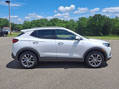 Certified 2023 Buick Encore GX Essence w/ Experience Buick Package image 7