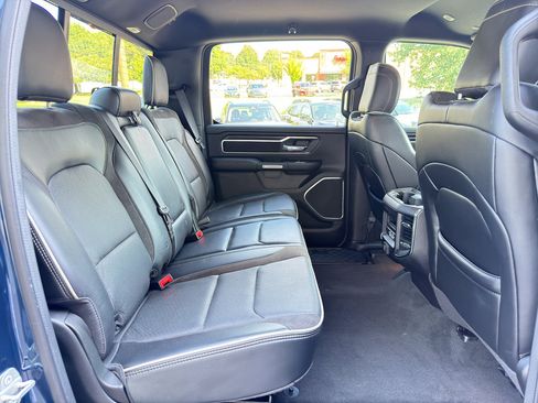 Used 2023 RAM 1500 Laramie AWD/4WD image 29