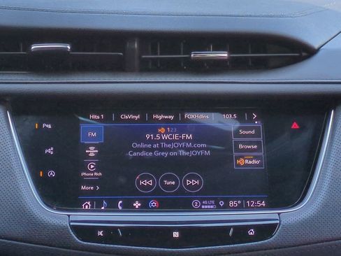 Used 2021 Cadillac XT5 Premium Luxury image 18