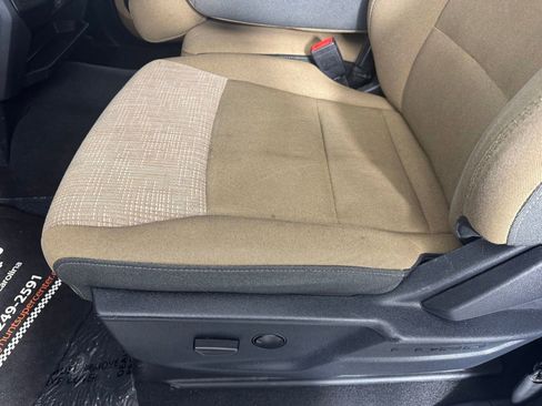 Used 2025 Ford F250 XLT AWD/4WD image 13