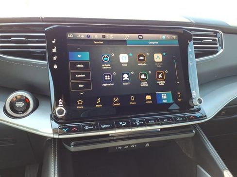 New 2026 Jeep Grand Wagoneer Limited image 14