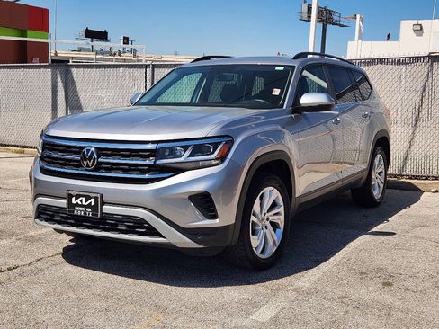 Used 2023 Volkswagen Atlas SE AWD/4WD image 42