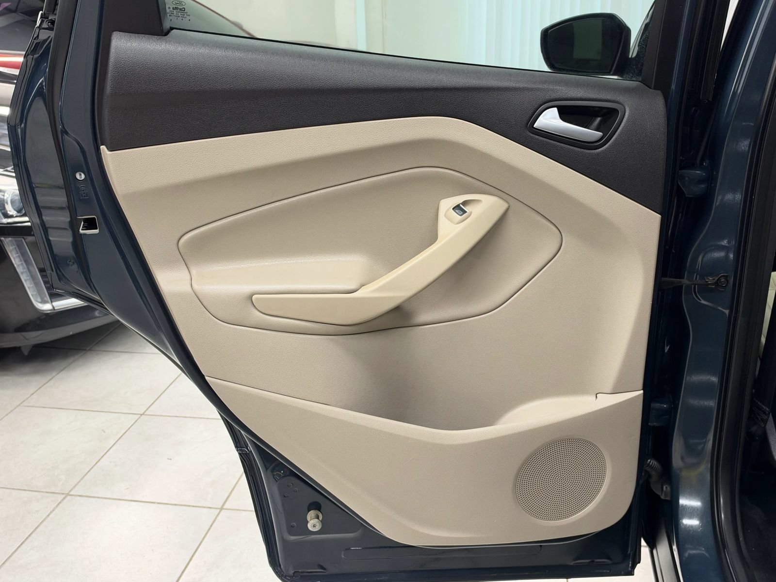 Used 2019 Ford Escape SE AWD/4WD image 18