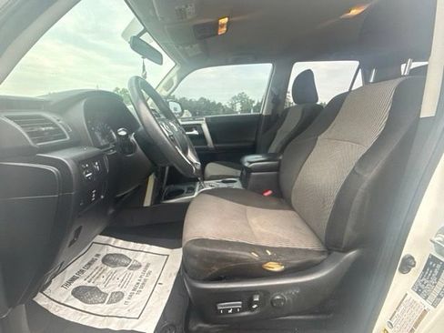 Used 2014 Toyota 4Runner SR5 RWD image 14