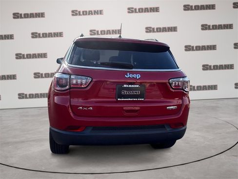 Used 2018 Jeep Compass Latitude w/ Cold Weather Group image 4