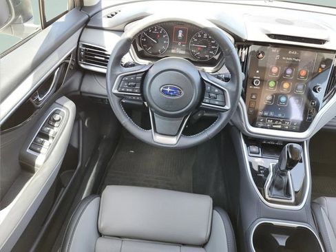 Used 2025 Subaru Outback Limited w/ Popular Package #2 AWD/4WD image 20