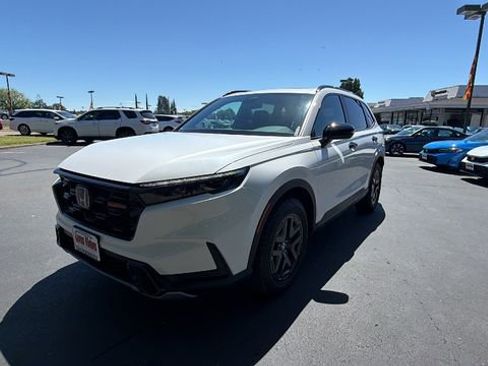 New 2026 Honda CR-V TrailSport image 1