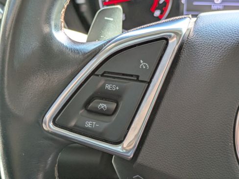 Used 2023 Chevrolet Camaro LT image 13