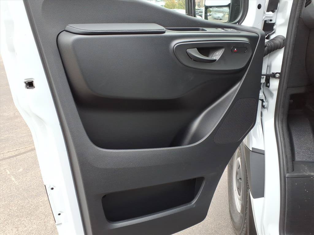 New 2026 Mercedes-Benz Sprinter 2500 image 10