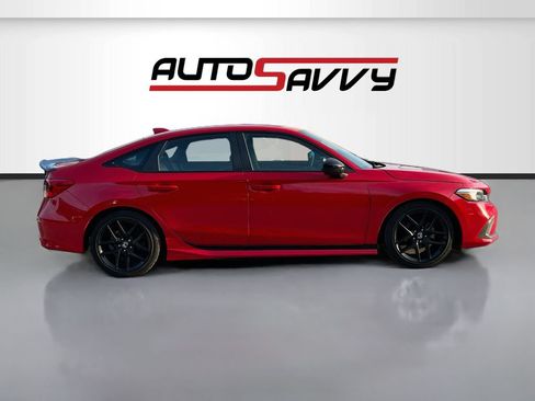 Used 2022 Honda Civic Sport image 8