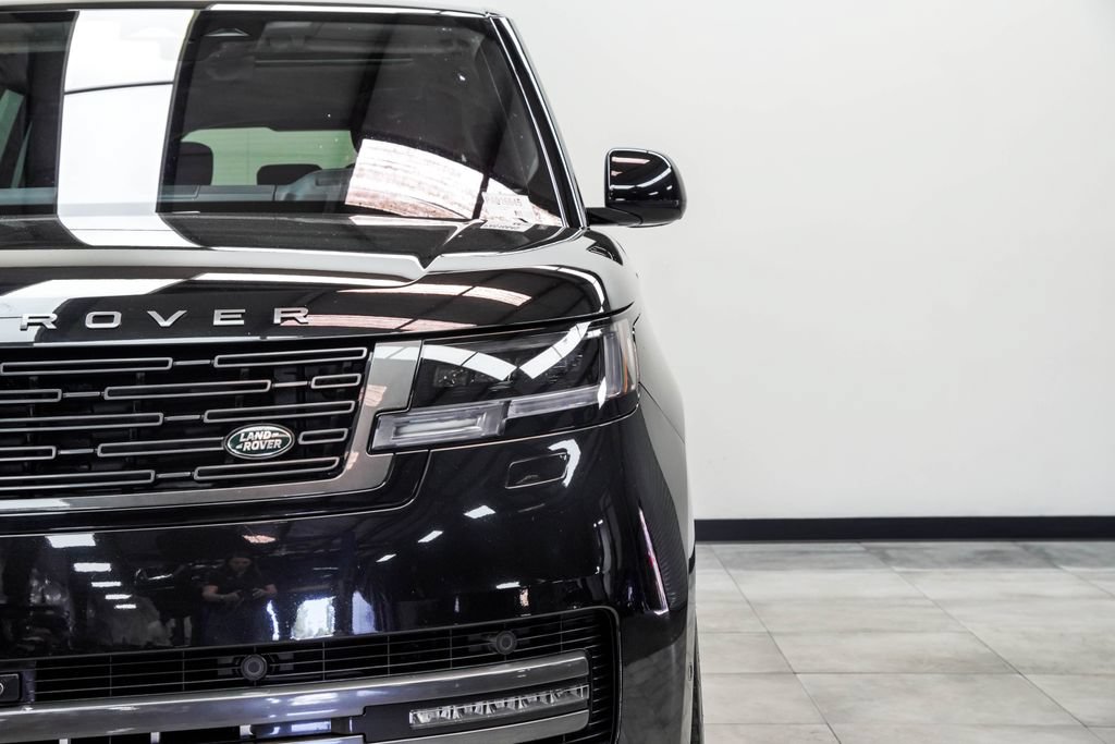 Used 2023 Land Rover Range Rover First Edition AWD/4WD image 8
