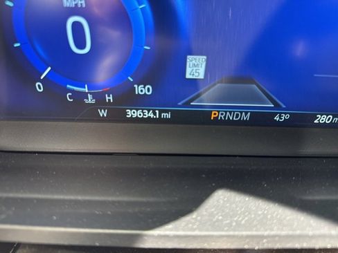 Used 2020 Ford Explorer Platinum w/ Premium Technology Package image 14