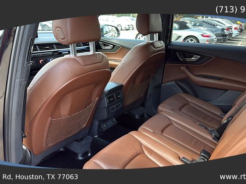 Used 2017 Audi Q7 2.0T Premium AWD/4WD image 25