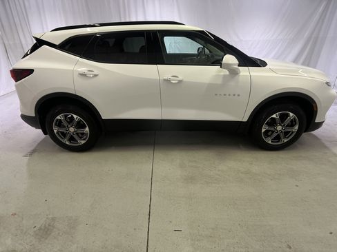 Certified 2023 Chevrolet Blazer LT w/ Convenience Package FWD image 12